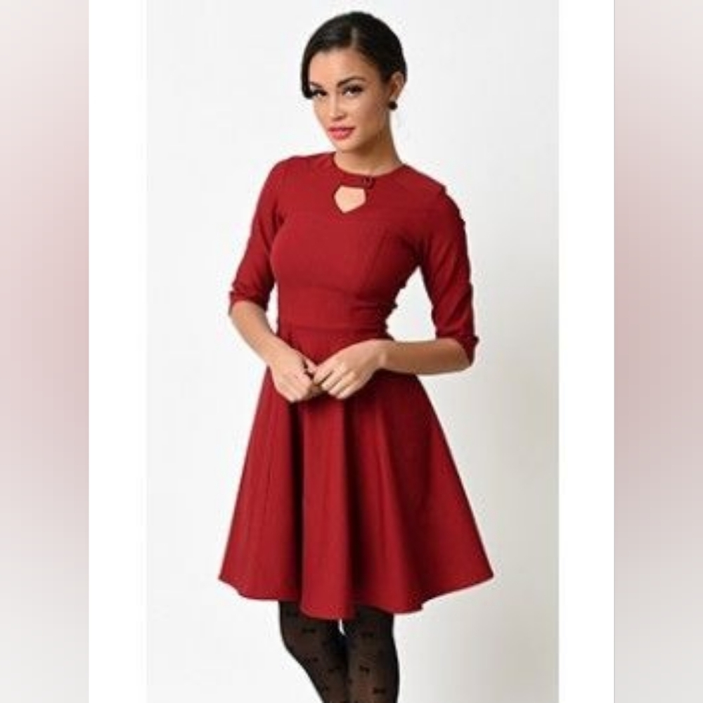 Diamond Keyhole Dress in Mauve